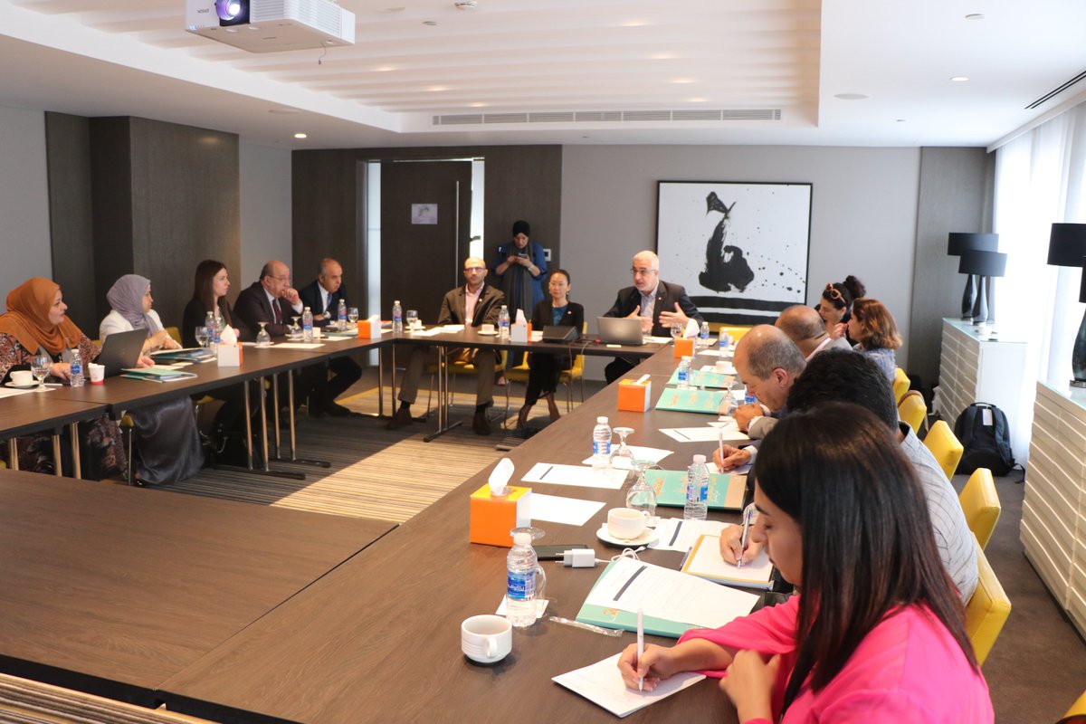Kasbart's tweet photo. @ICRC_Jordan concluded the first of a series of national roundtable discussions with various stakeholders on the global phenomenon of violence against health care; exploring and promoting normative frameworks in Jordan to protect health care workers.
#HCiD #HumanitarianPlatform https://t.co/kDgIpNhkQ5