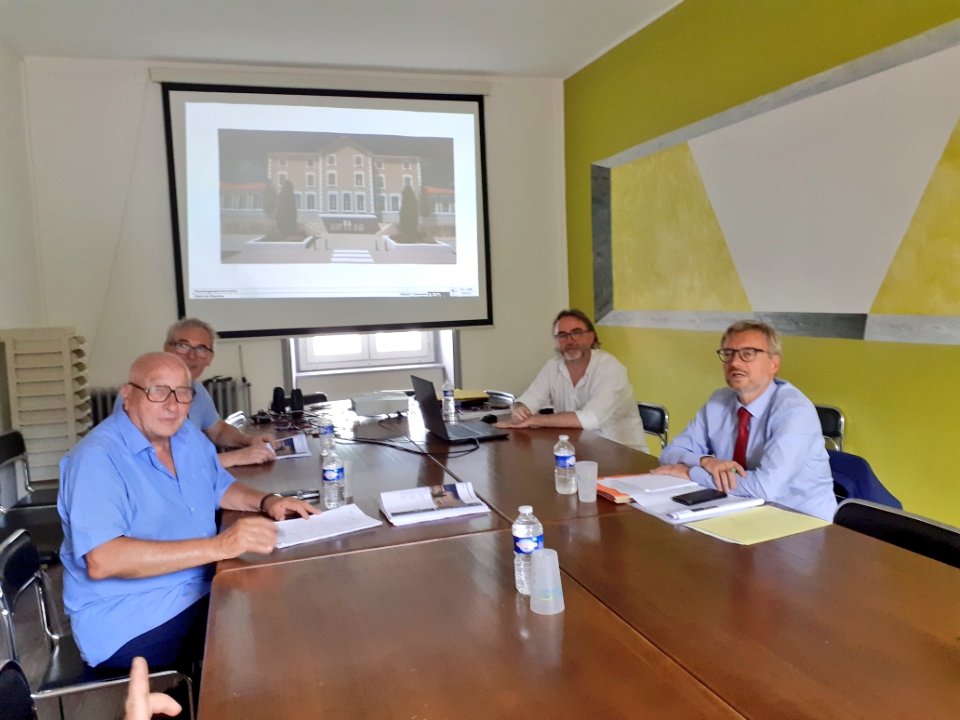 📸 Déplacement de Dominique Schuffenecker, secrétaire général de la préfecture de la #Loire à Chavanay.
➡️ L'État au plus proche des collectivités territoriales pour les accompagner dans leur développement.