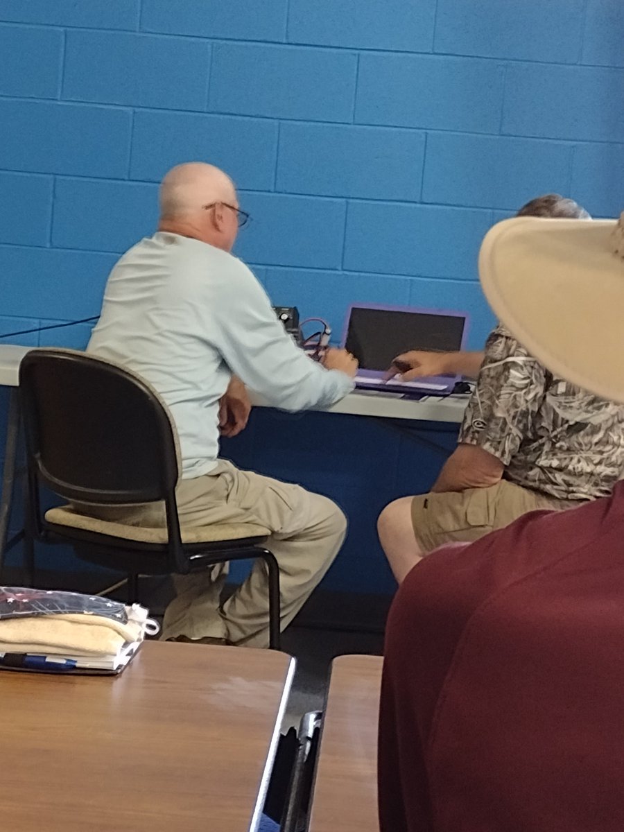 alter3d_c0re's tweet photo. Field Day is underway! Still plenty of time to come out and visit us at 1991 Beulah Road in Boaz, AL. #K4B #ARRLFD https://t.co/FSj0yUrJwu