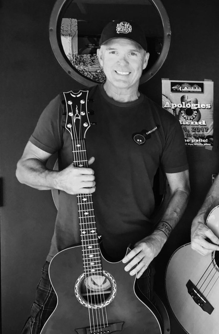 It’s Saturday 🙌 RPM and Kenny Coomber are performing tonight at 7PM! FREE SHOW.