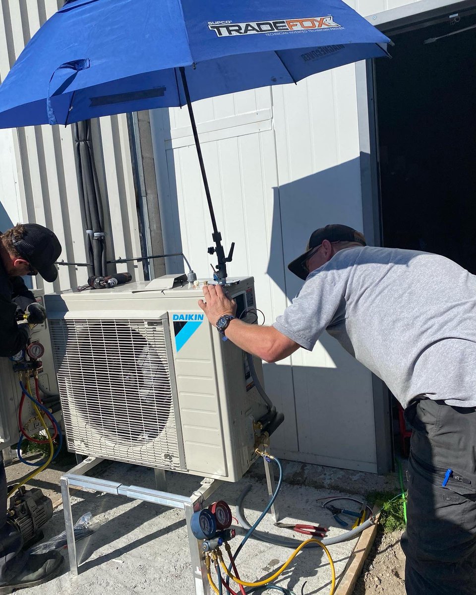 BarrieMech's tweet photo. Today was like clock work… just the way we like it! 👍🏻 https://t.co/XCgRxhwMfI