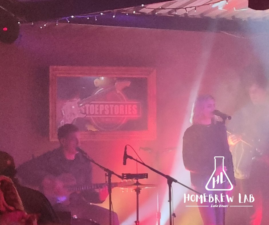 Homebrewlab1's tweet photo. Homebrew Lab counter takeover Stoepstories Trichardt. Rooksein rock๐ค
#rooksein #stoepstories #craftbeer #craftgin https://t.co/subWaHV4k1