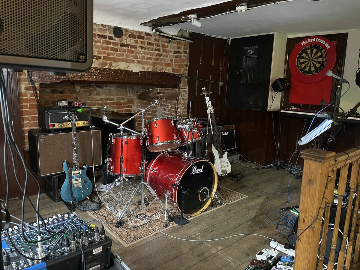 All checking in! The calm before the storm at the Red Cross Inn, in Reigate tonight all ready to go!!! coherentstatesband.com
