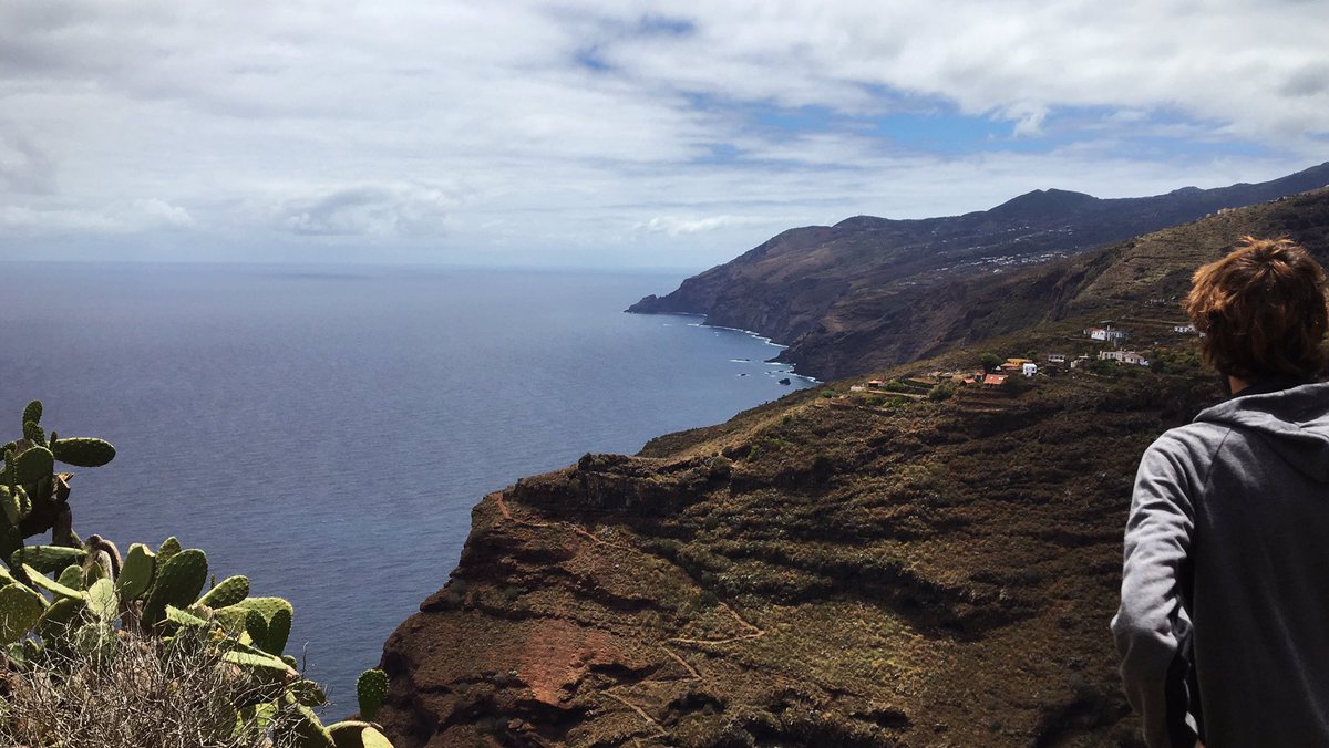 oriolciurana's tweet photo. Etapa 6: San Antonio del Monte - Barranco de Fagundo (via PR LP 9.2) - El Tablado - Barranco de Los Hombres - Barranco de Franceses - Laguna de Barlovento (via SL BL 40) (28.3km) 🥵#LaPalma #gr130 https://t.co/ZINDAezYzj