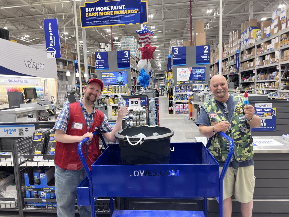 darwindsunga's tweet photo. This is how we stay cool with our Hard Working and Dedicated Associates in Butler NJ Store#1957. Thank You Team and Great Job.@SamCharles07 @FloydDuchi @TweetUsR30 https://t.co/jG2kVZCPkz