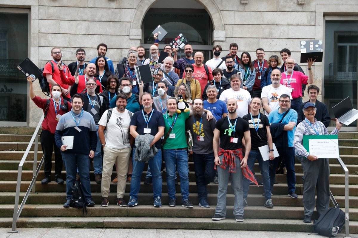 📢 O congreso #esLibre2022 clausura tras dúas xornadas completas nas que se enxalzou e demostrou o potencial para o ben común do #softwarelibre, o código aberto, o #hardwarelibre ou o coñecemento e cultura libre e aberta. Ata a próxima!

#Culturalibre #Softwarelibre #esLibre