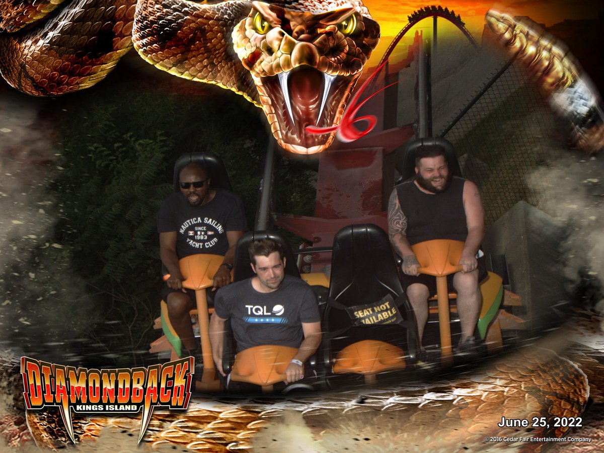 Agagzee's tweet photo. This ride was something else!! The gravitational force is maaad! #kingsisland #diamondback #tqlsummerpicnic #lifeattql https://t.co/MBRecoctB5