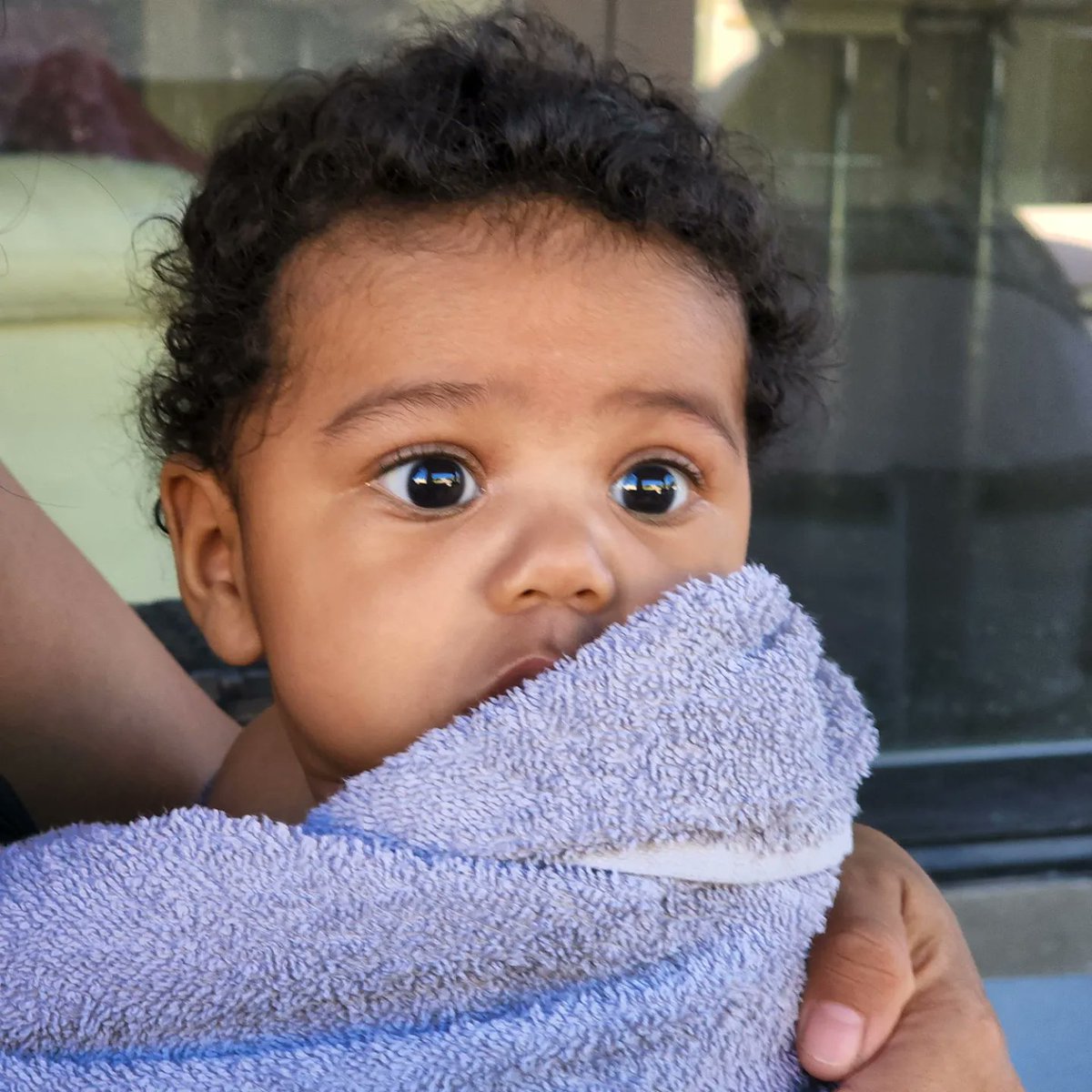 EliteScientist's tweet photo. After swimming for 3 hours. 🏊‍♂️ #Ojotes #4Months Sun gave him some color. 🤣 https://t.co/arUcfi2Gml
