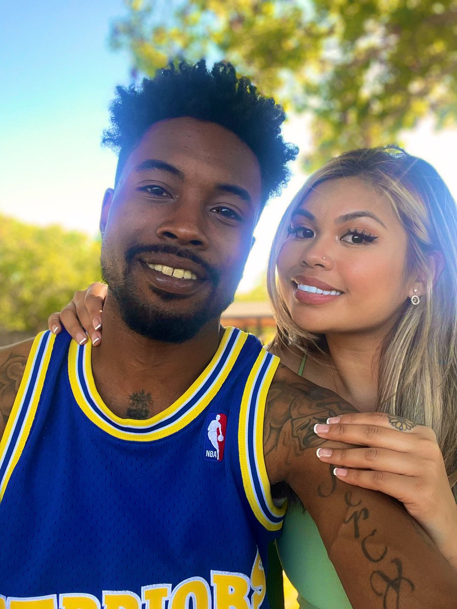 DirtyWorldGamin's tweet image. 📍 Outside
Hope everyone is enjoying their wknd!