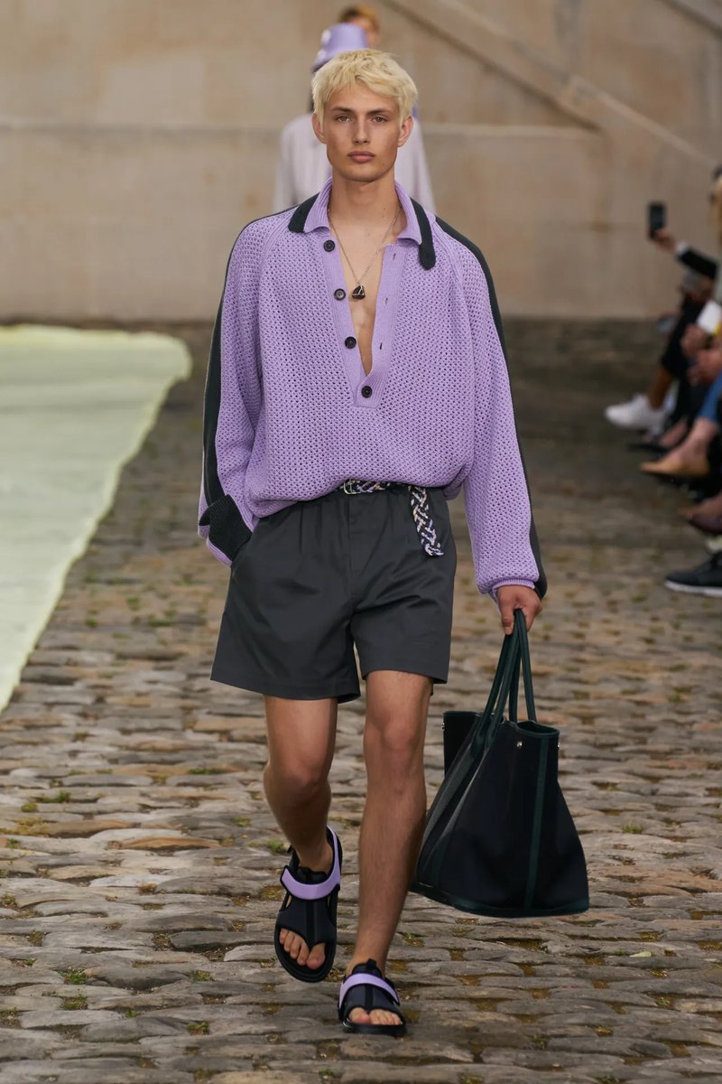 Vogue Runway tweet media