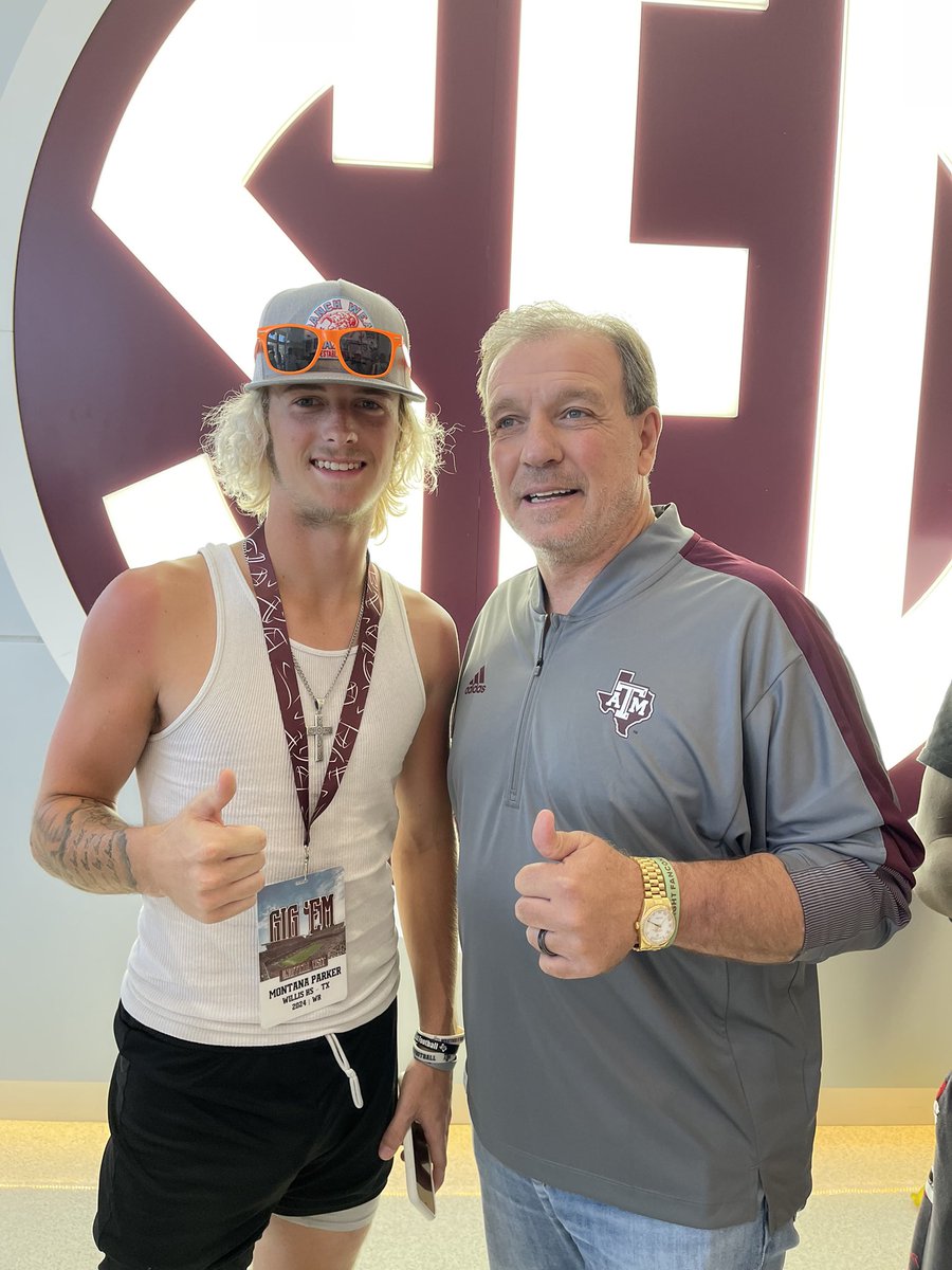 MontanaParker5's tweet image. had a great time visiting @AggieFootball. thanks @DerekLagway @DerekLagway1 @CoachTMiller18  #WillisWildkats1
#RecruitWillis #4TheDub