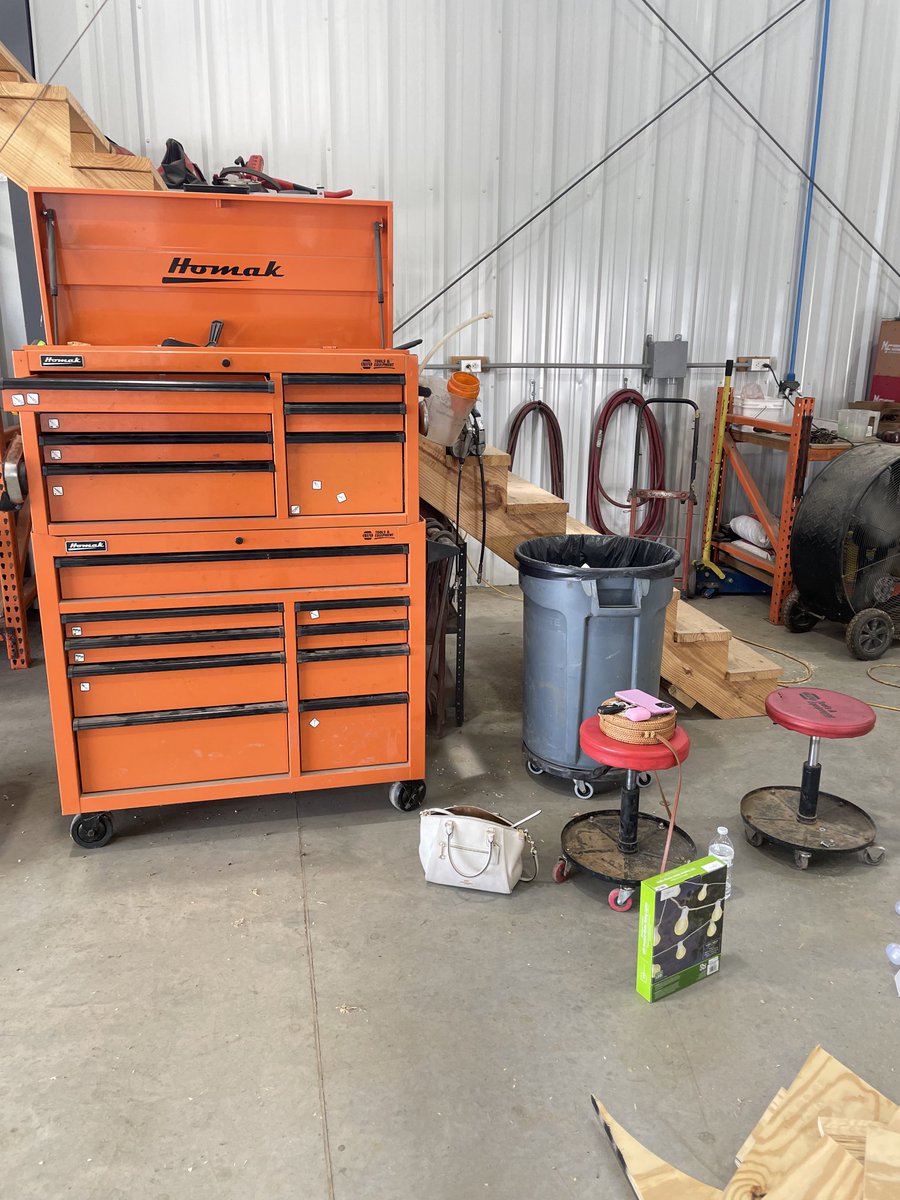 KummerChris's tweet image. We can tell when the boss has come to the shop to work on a project.