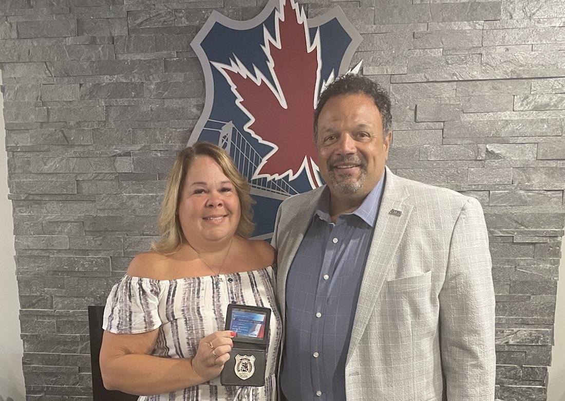Shawn_McCurdy1's tweet photo. It was an honour &amp; pleasure to present Shelley Atkinson today a retirement badge in memory of her husband Sr Cst John Atkinson #6744 who was killed in the line of duty on May 5, 2006. John would have been eligible to retire with the class of 2021. @windsorpa519 @WindsorPolice https://t.co/pHS8zw0H8s