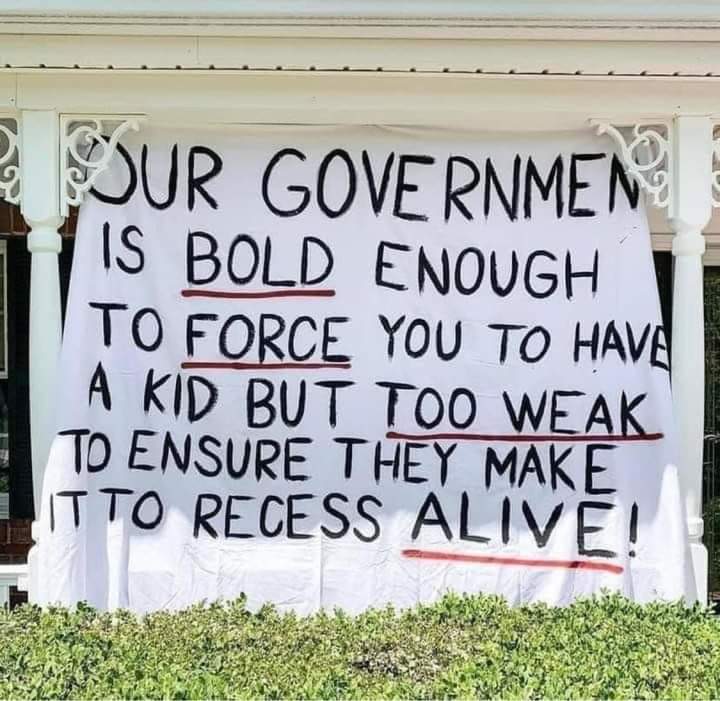 #AbortionBan FUCK THE SUPREME COURT!!