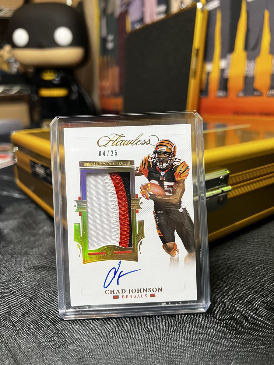 Look what we just pulled <a href="/ochocinco/">Chad Johnson</a> 
Love it!!!! <a href="/TheMeccaOfSC/">TheMeccaOfSportsCards</a>