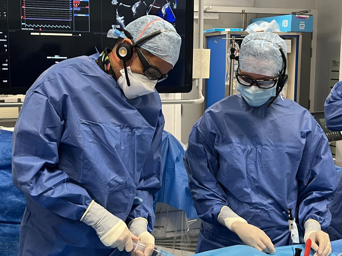 @CSIcongress @drnvanmieghem @cardiacpolymath @ProfFraisse @adnanalkhouli @ImperialNHS on the world stage @CSIcongress today. #PVL #PFO #TAVI with the team working on a Saturday - thanks to #icardiology and #occlutech for supporting us. We also used some @abbottvascular and @EdwardsLifesci kit…@TAVRBot @neilruparelia