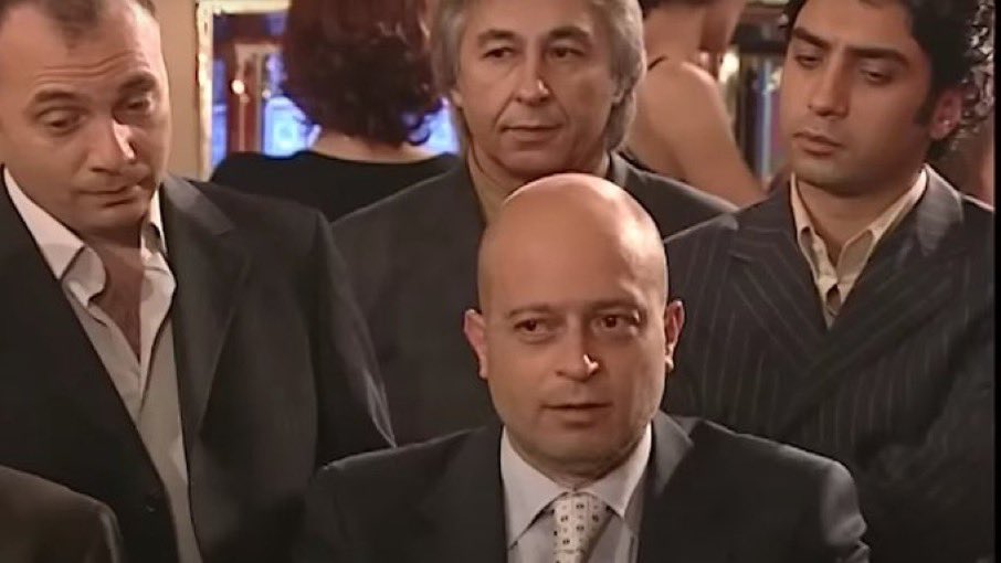 Kurtlar Vadisi dizisinde Tuncay Kantarcı olarak bilinen oyuncu Osman Wöber hayatını kaybetti.