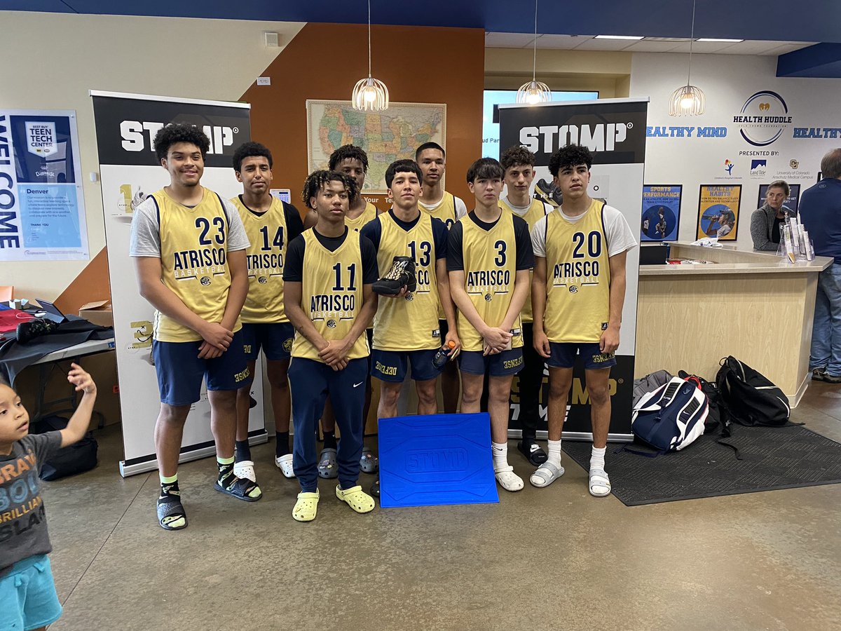 Big thank you to <a href="/GoldCrownCO/">Gold Crown Foundation</a>! The Jags loved every second of it! Even the buzzer beater loss in the semis. Extremely organized and well ran team camp. We will be back. Go Jags!