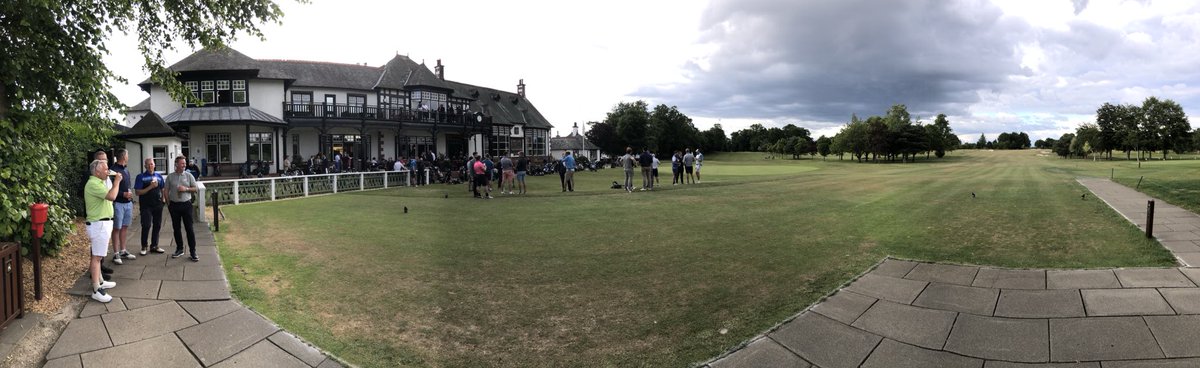 ippcian's tweet photo. Sunset ⁦@TheRoyalBurgess⁩ on Sixsomes day. Terrific experience for us all, thanks to all the team for the hospitality! https://t.co/kbksLUx098