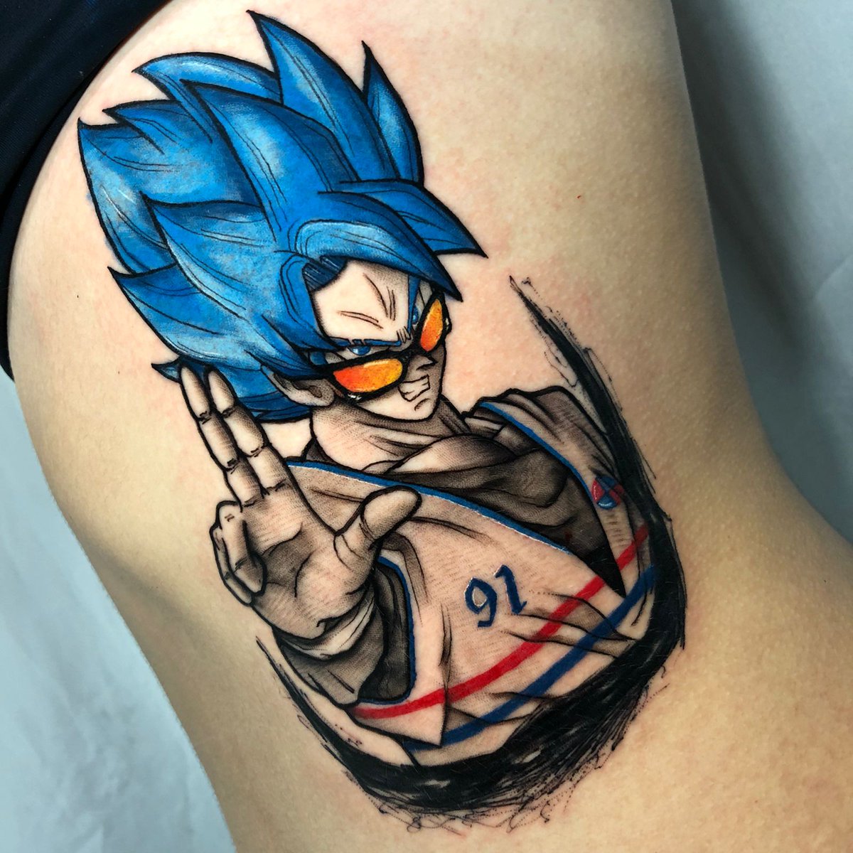 𝗯𝗶𝗮 𝗾𝘂𝗲 𝘁𝗲𝗺 𝗼 𝗴𝗼𝗸𝘂 𝗱𝗮 𝘁𝘂𝗳 🦈 tweet media