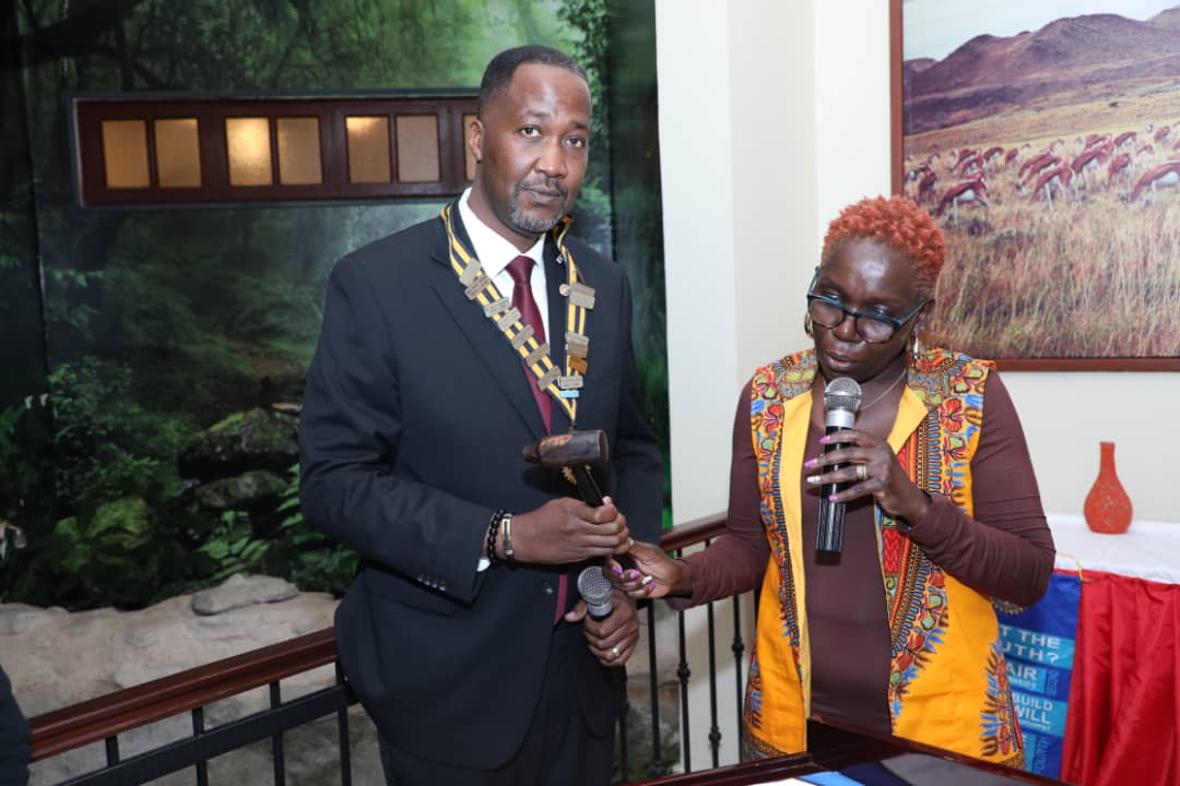 ArnaudGahimbare's tweet photo. @rcamm2021 installation night with #Rotary president @Yves_Nzeyimana #rcamm2223 https://t.co/NE8aKiMbfj