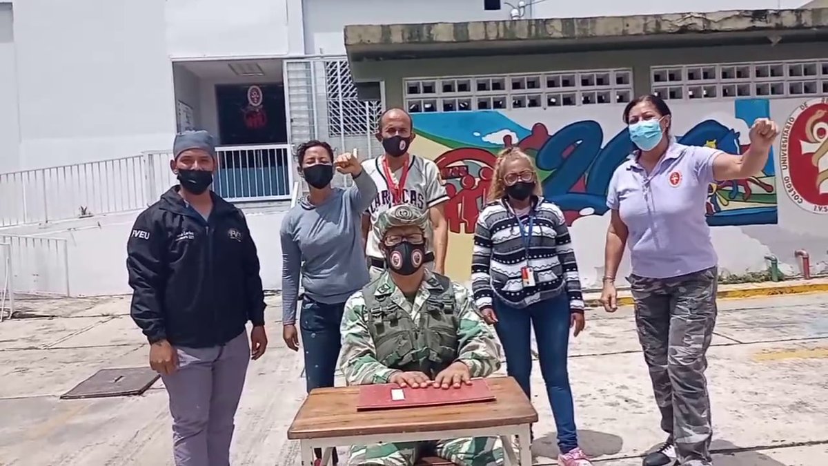 Desde el CURMH Instalación de Bricomiles para Educación
#BricomilesMiUniversidadBella1x10
<a href="/NicolasMaduro/">Nicolás Maduro</a> 
<a href="/MagaGutierrezV/">Magaly Gutiérrez Viña</a> 
<a href="/MinTrabajoVE/">Ministerio del PP para el Proceso Socia de Trabajo</a> 
<a href="/MinSaludVE/">MPPSalud</a> 
<a href="/mppeduniv/">@MPPEDUNIV</a>