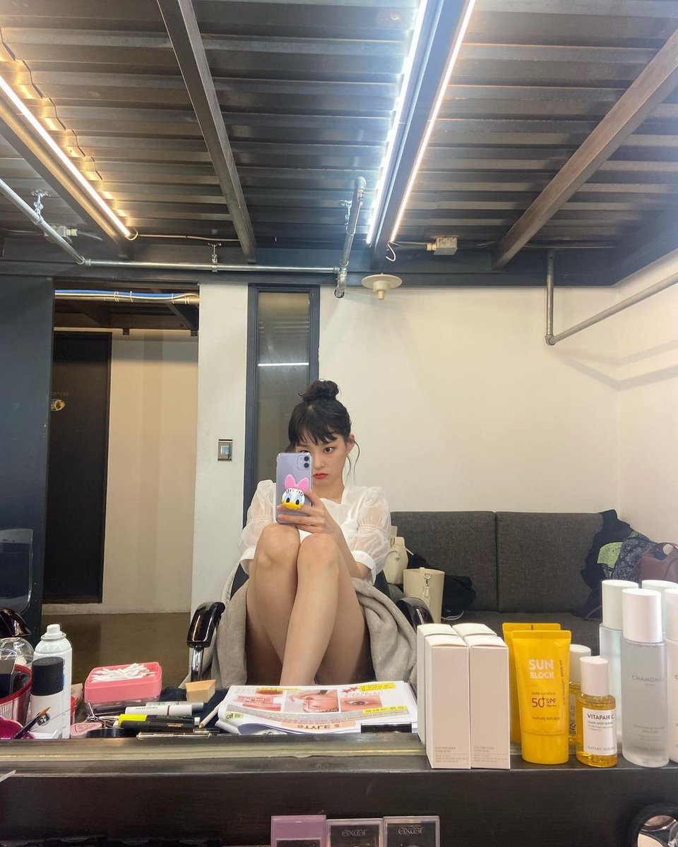 wongeunchae's tweet photo. Mirror selfies dump https://t.co/nfxjCSP7hh