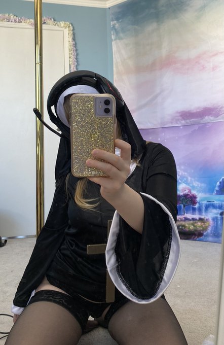 The only sneak peak you will get till I post a full set to my fansly later 😌 https://t.co/QNMSqlytrD<a href="/tag/cosplay"class="tags"><span>#cosplay</span></a><a href="/tag/crotchlesspanties"class="tags"><span>#crotchlesspanties</span></a><a href="/tag/kawaiigirl"class="tags"><span>#kawaiigirl</span></a><a href="/tag/camg"class="tags"><span>#camg</span></a>