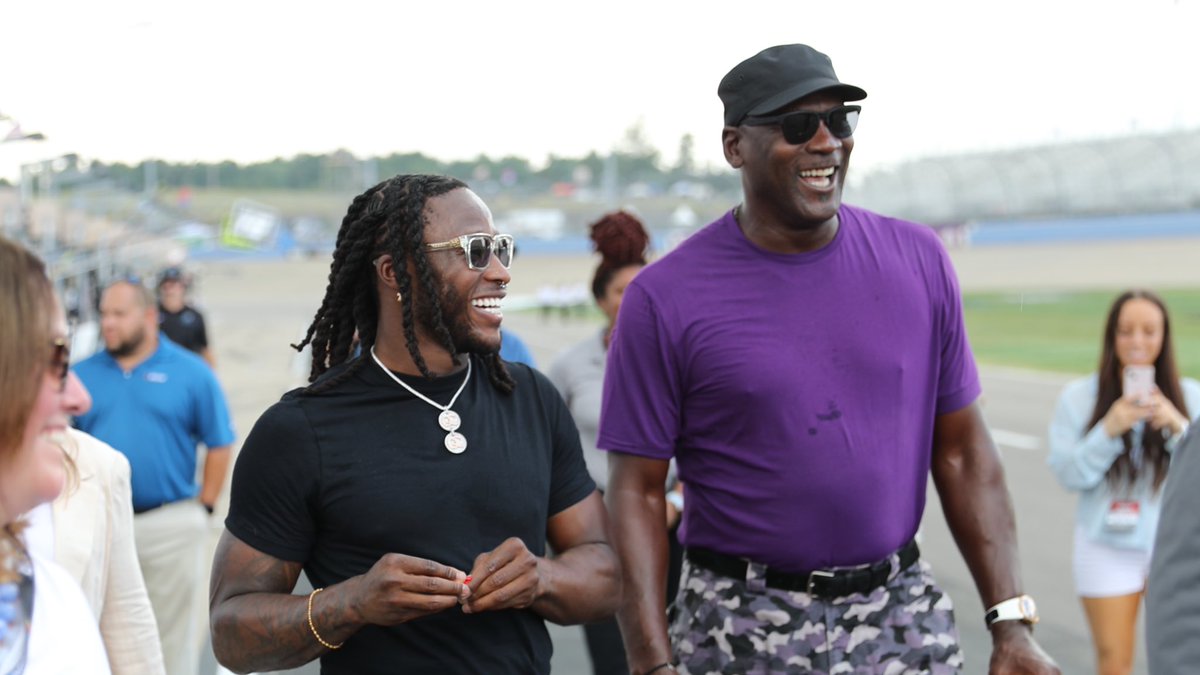 MJ and Alvin Kamara sharing some laughs at the racetrack 🏎🏁

📸 <a href="/NASCAR/">NASCAR</a> + <a href="/Saints/">New Orleans Saints</a>