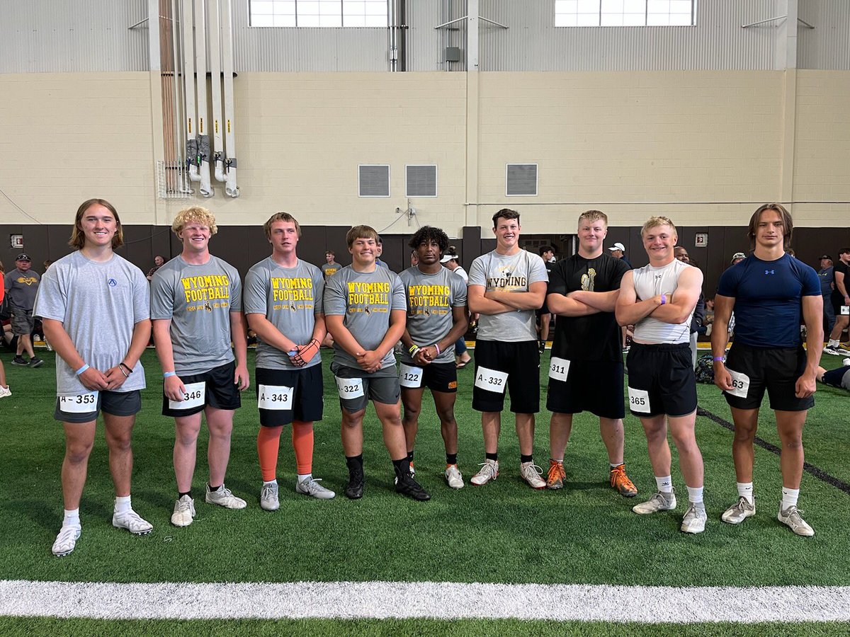Had a blast with all my boys at University of Wyoming camp today!! Also had a PR in vertical jump with a 33in jump at 209 lbs!! <a href="/Coach_SBMoore/">Shannon Moore</a> <a href="/wyo_football/">Wyoming Cowboy Football</a> <a href="/CoachABohl/">Aaron Bohl</a> <a href="/NatronaFootball/">Natrona Football</a> <a href="/kayden_pharr/">Kayden Pharr</a> @Luke_Is_A_beast <a href="/ColbyHarlin50/">Colby Harlin</a>