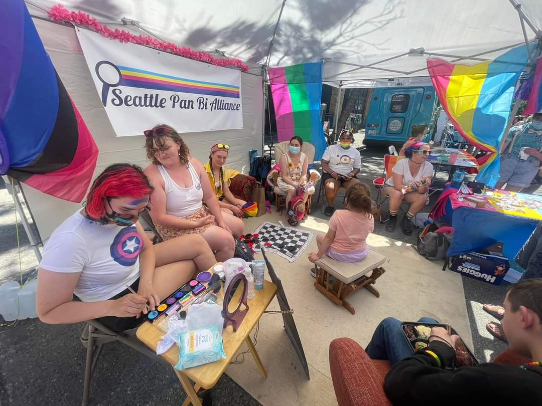 SPBiAlliance's tweet photo. Happy Pride Everyone! 
We're @PrideFest Capitol Hill all day. Come sit in our livingroom and say hi! https://t.co/619vF0Xvd5