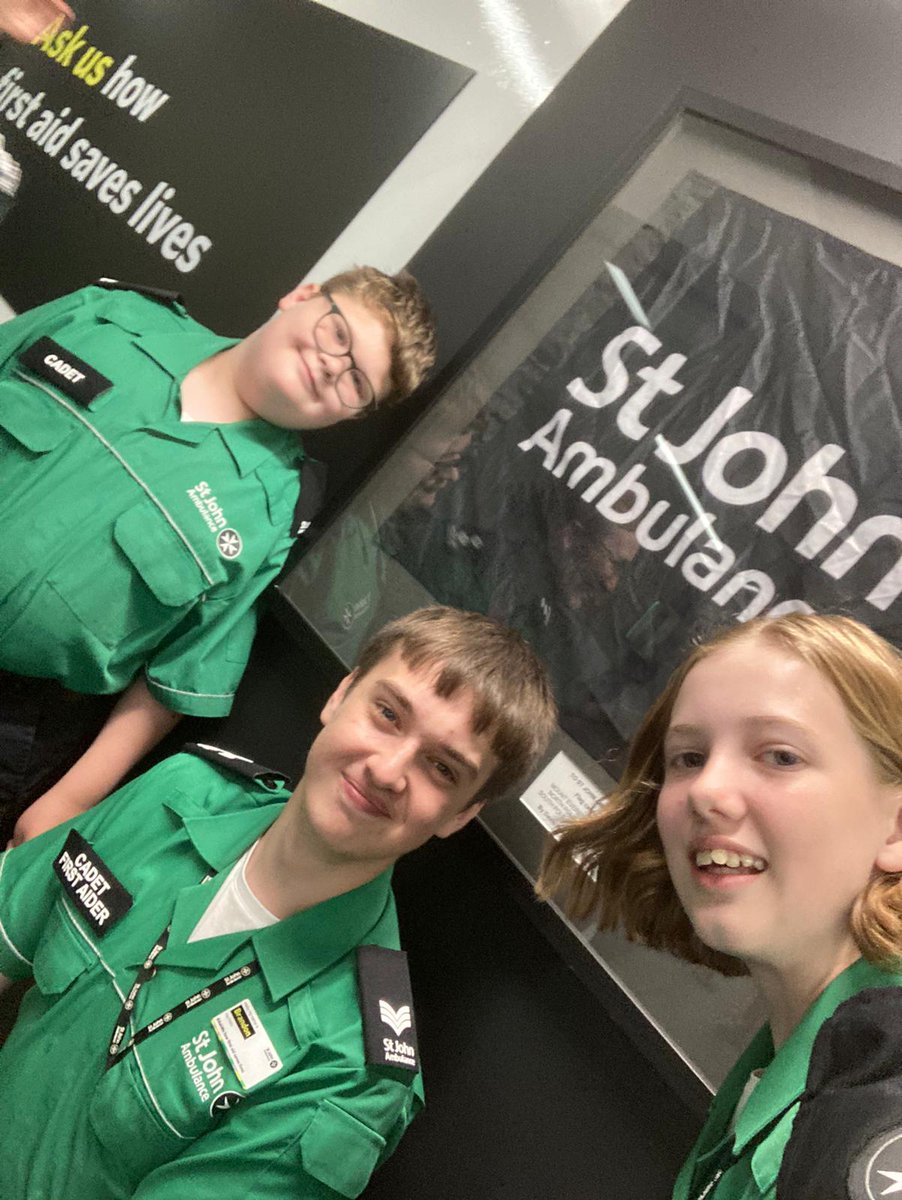 BrandonAlden8's tweet photo. Me and team @SjaNorwich had a great day today celebrating #StJohnsDay2022 from marching in a parade to visiting the museum of St John. #sjacadetsinlondon #NorwichCentralOnTour @SJANorfolk @SJAYouthEng https://t.co/2wEHvuUIrl