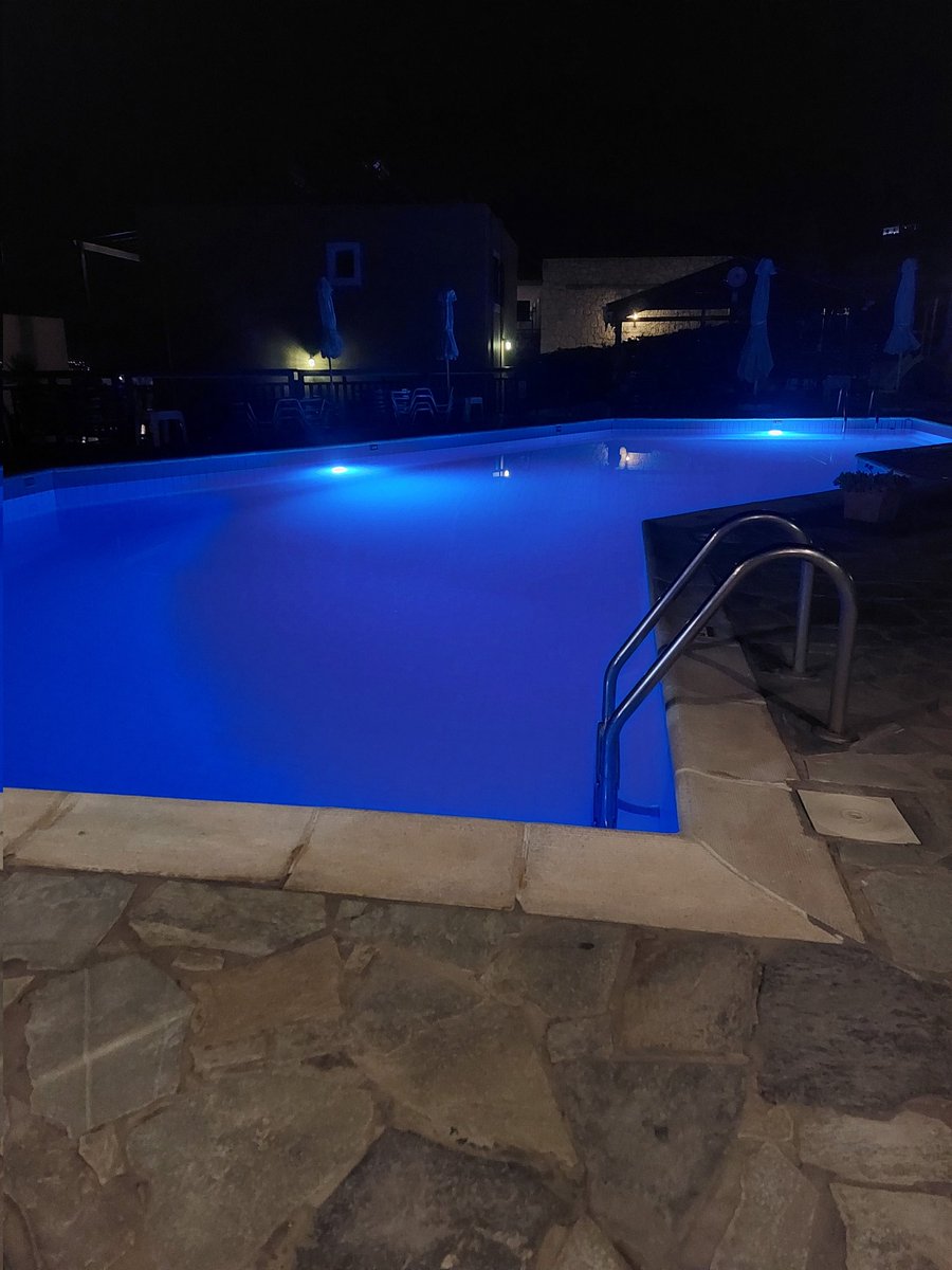 grahamgconnor's tweet photo. Arrived safely @arllor #holidays #creteadventure https://t.co/6HUsdvLAy4
