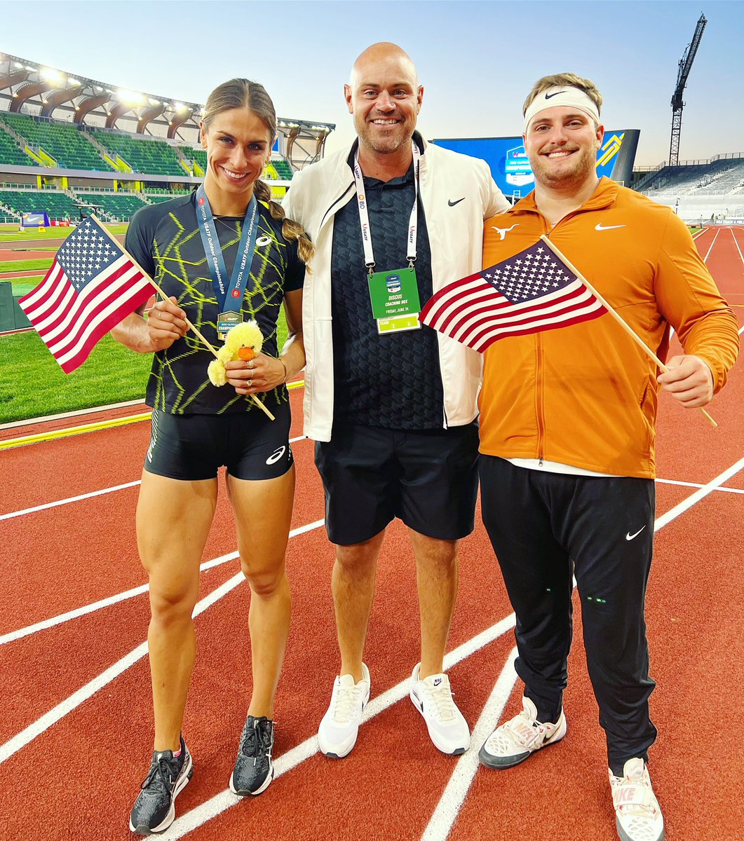 TWO 🌎 CHAMPIONSHIPS QUALIFIERS‼️🇺🇸

What an EPIC evening!

Valarie Allman - 🥇 (66.92m / 219-7)
Tripp Piperi - 4th (21.43m / 70-3.75)
•
#ThrowsBySion