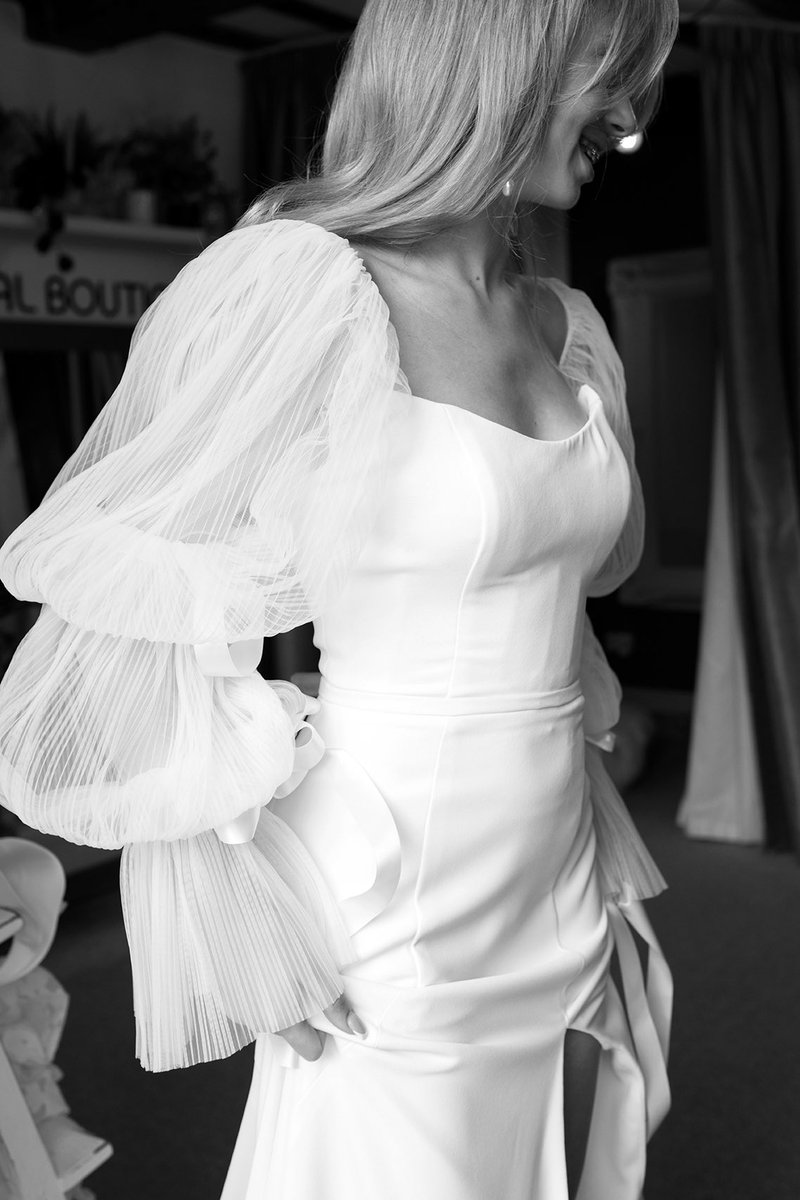 Little Photoshoot on Thursday <a href="/BBWarwickshire/">The Bridal Boutique Warwickshire</a> #heracouture #weddingstyle