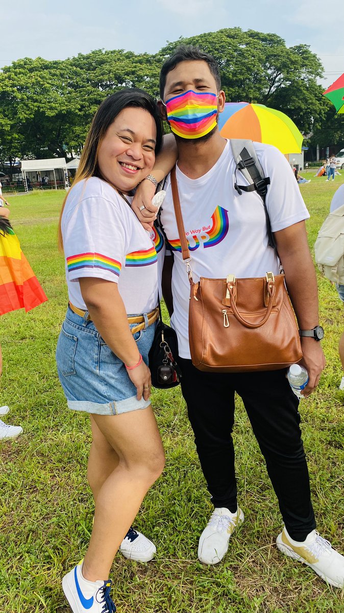 ianalmonina's tweet photo. Being fierce is not based on your gender . It is based on your UNIQUENESS 🌈😁 #AtinAngKulayaan #BetterWithU #NoWayButUp https://t.co/qc2CIdo8PO