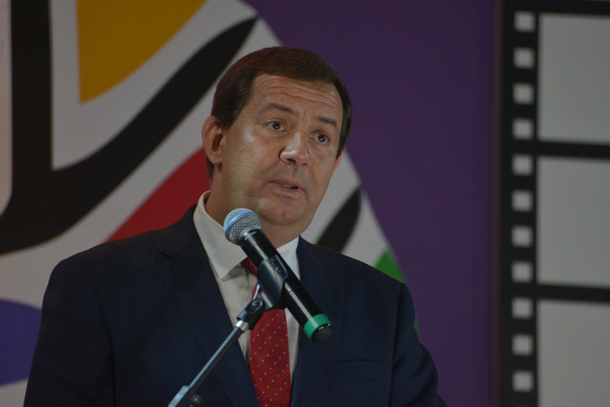 IBDFAMRS's tweet image. Conferência de encerramento
"As novas competências das varas de família: pontos de interseção e diáspora com as Varas da Violência Doméstica e da Infância e Juventude" – Cristiano Chaves de Farias