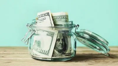 herfirst100K's tweet photo. Tori made the list! 7 Finance Experts Who Will Change the Way You Think About Money https://t.co/wy4gaJmGsd https://t.co/3oRz3eiNjY