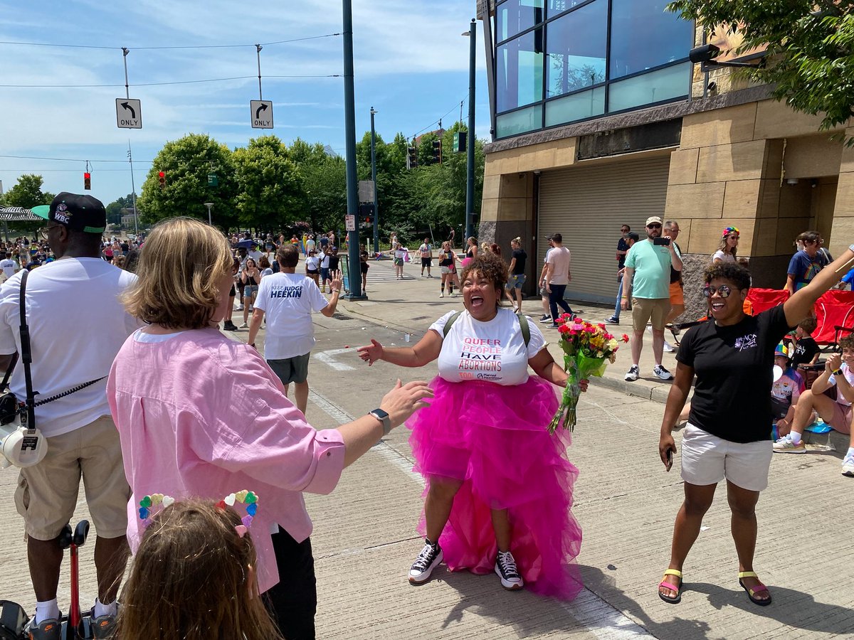 nanwhaley's tweet photo. From abortion access to LGBTQ+ rights to racial justice and beyond, we're fighting to build a state where all of us can thrive. Happy pride, Cincinnati 🌈 https://t.co/xusIlwgIjJ