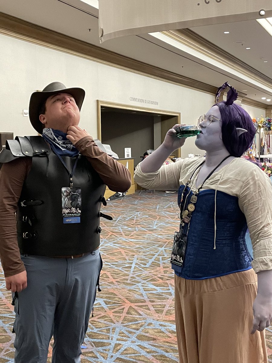 AdvenAtTheTable's tweet photo. @EmDubYew as Juniper and @real_dougiii as Hawk at #MagicCityCon earlier today! https://t.co/8oQhTzwH4o