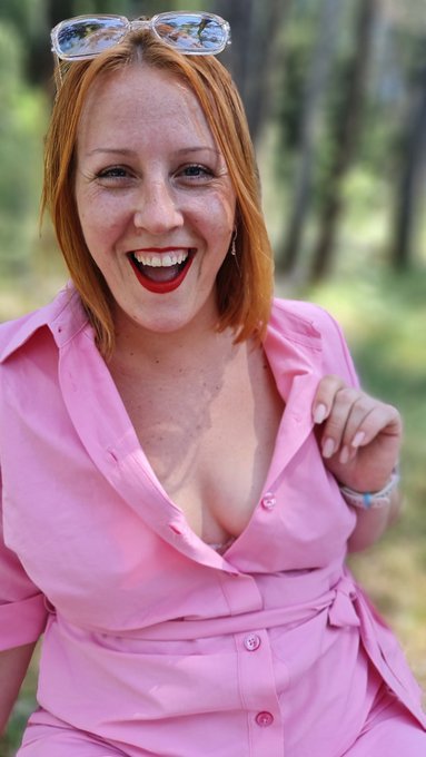 Vote for @NiuraKoshkina in the MV Community Awards for Creative Star of the Year @manyvids https://t<a class="tags" href="/tag/niurakoshkina">@niurakoshkina</a>