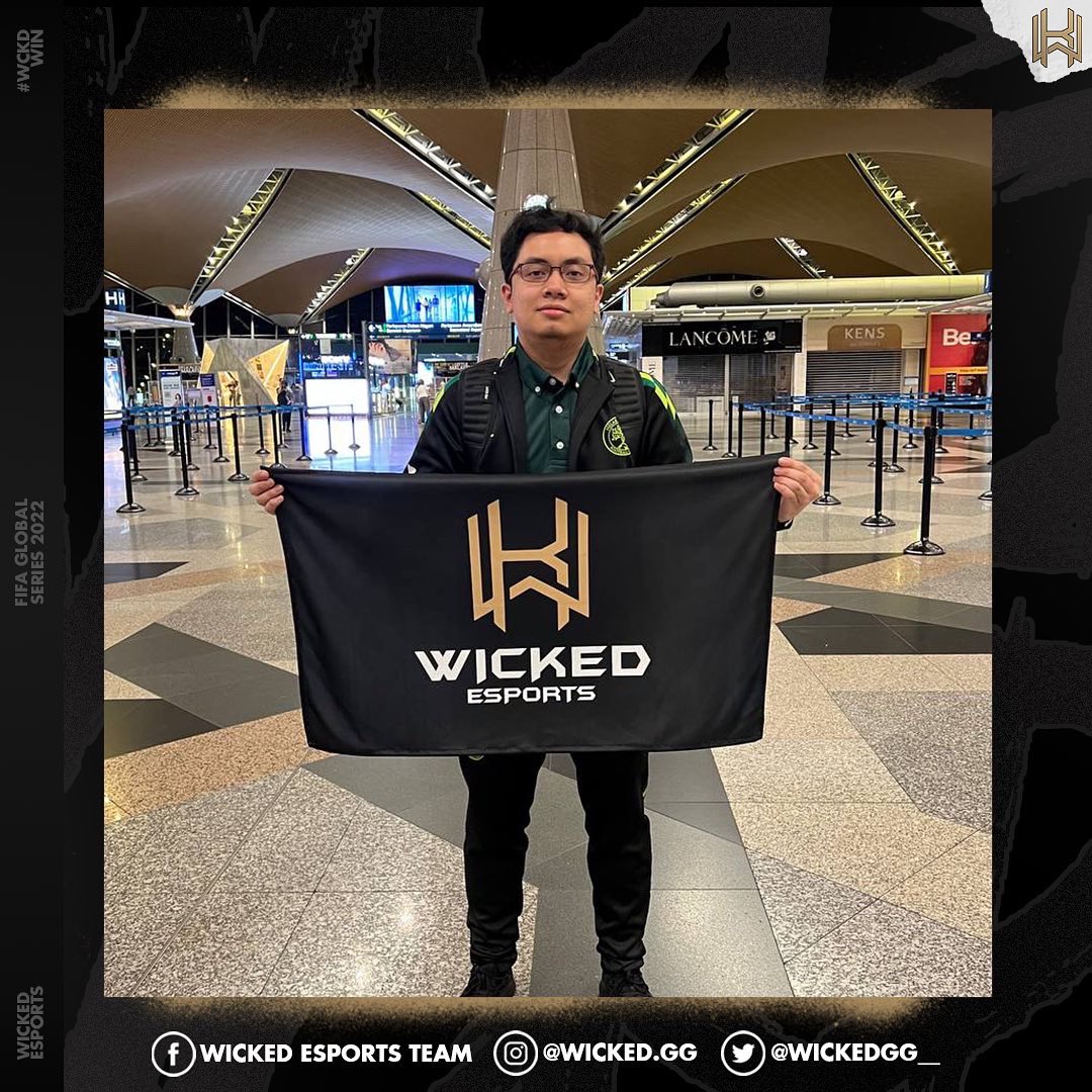 WickedGG__'s tweet photo. Sending Off @halowake_ to London 🇬🇧 for FIFA Global Series Playoff accompanied Melaka United's camp. https://t.co/GWx0rMYCl8