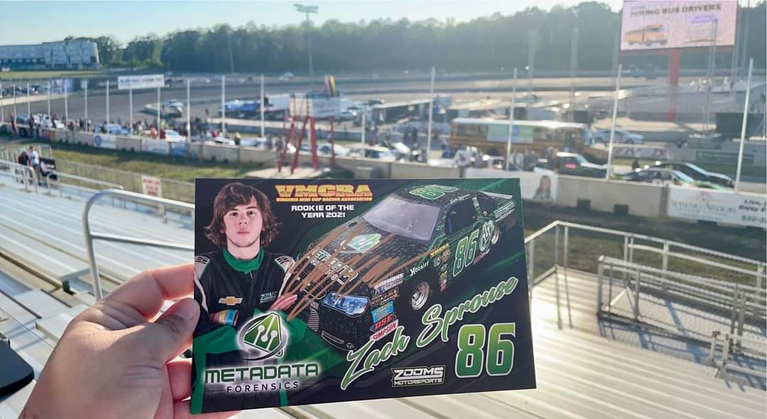 ZachSprouse86's tweet photo. Great meeting all the fans tonight at @DominionRaceway !!! We are back there on July 16th.  @403Woodcrafts we need to order more hero cards!  Thanks to @MD4N6 and @CowboyJacksFred for supporting my dream to race!!! 

#86TheCompetition https://t.co/cE1s8w1c4m