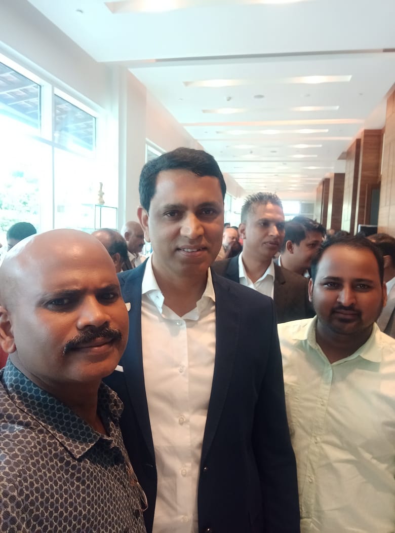 jagatjeebanbjp's tweet photo. Dear @SarangiSudhansu  sir ,from the very begining I am a great admirer of your https://t.co/QYXCl0ZQqs have a great dynamic  personalities and Odisha police is proud to have a ips officer and big asset  like you in their team ..Proud of you sir and also inspired by ur life 🙏 https://t.co/d9q3oZBIkr