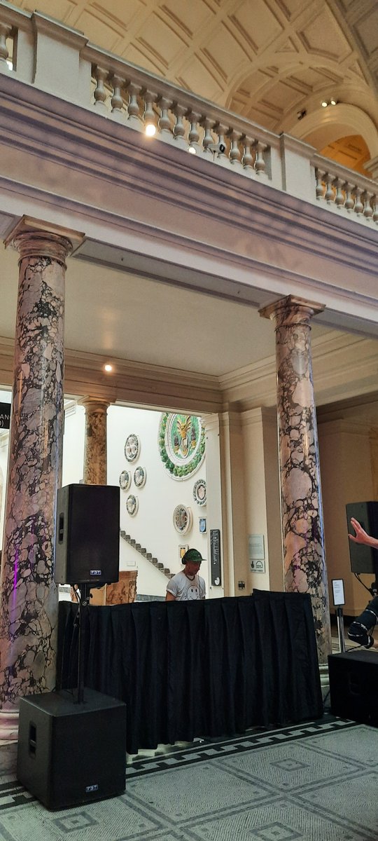 kwanjulia1's tweet photo. @V_and_A @BlmFest @CounterArts catwalk. Full of surprises, an abstract piece of art with a chair in the water, then a soulful singing voice Ishimwa in the gardens was a peaceful contrast to the high energy earlier on. The dance beats from DJ S/He (Tomboys don't cry) was ace. 
#GoodVibes #arts https://t.co/Wwq0NVNLbX