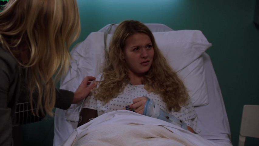 LO_Diehards's tweet photo. "I wasn't trying to kill the baby, I was trying to kill myself!" #SVU #SVURewatch #SummerViewingUnit #RoeVsWade (Hulu, DVD/R, Peacock, iTunes, Netflix) https://t.co/2dReEnFNSd