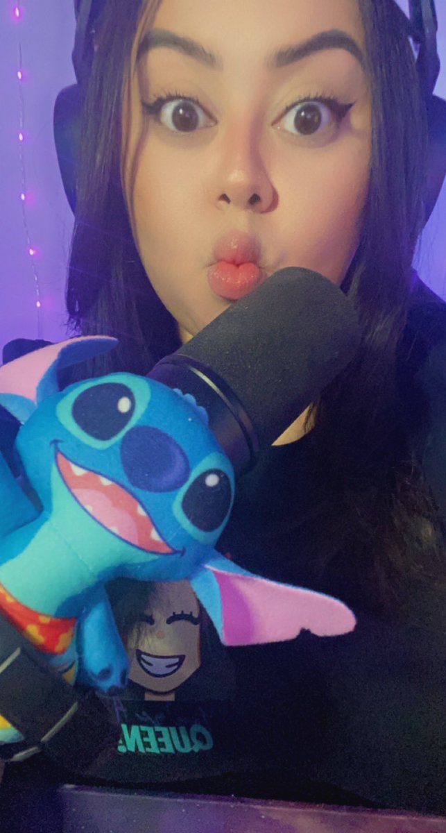 AggyEmmy's tweet photo. Stitch &amp; I are catchin’ a ✨ VOIBE ✨ Live on Twitch on Fortune’s Keep 😝

New Map , Same 💩 K.D 🤡 https://t.co/8ST9gpGAs5