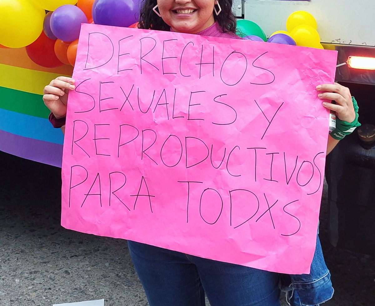 Todos los derechos para todas las personas. 

#Pride2022 #Pride  #OrgulloLGTBI #SonDerechosHumanos