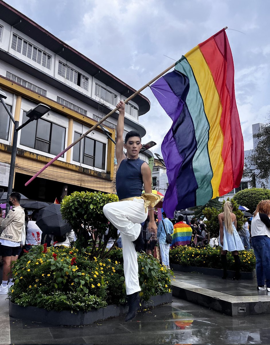 znvallejosyu's tweet photo. HAPPY PRIDE Y'ALL!
#baguiopride #AlabForLove #northernluzonpride https://t.co/NCGMSGecUT