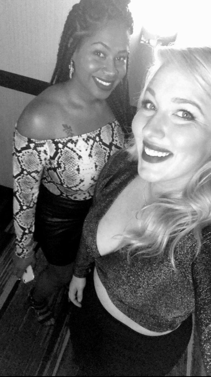 AshleyShanell3's tweet photo. The white chocolate to my mocha ☺️♥️🤭 #bestfran @misskate56871 https://t.co/xst5O1ayLa